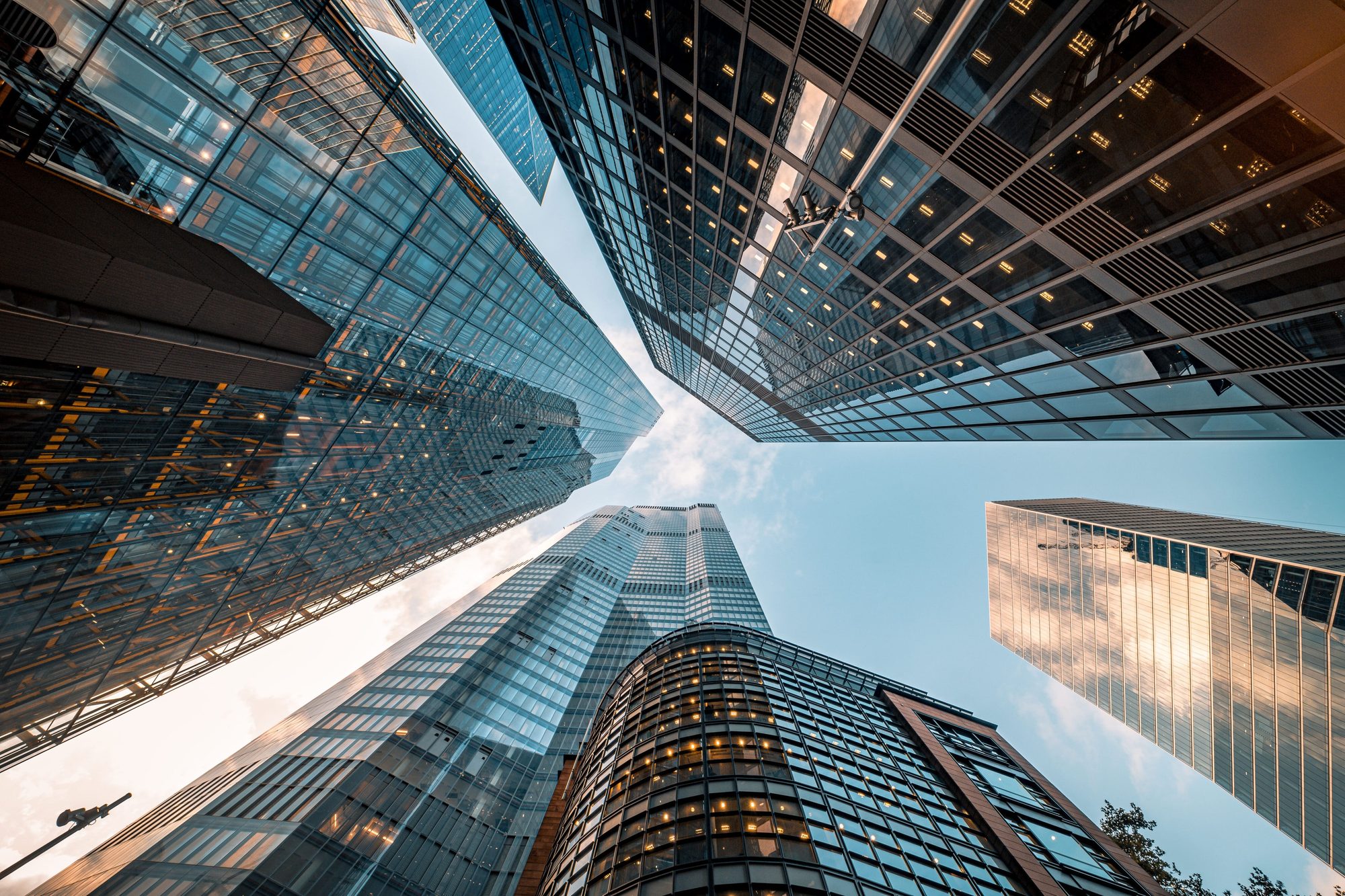 Insurance operations connected and secured worldwide by Open Systems